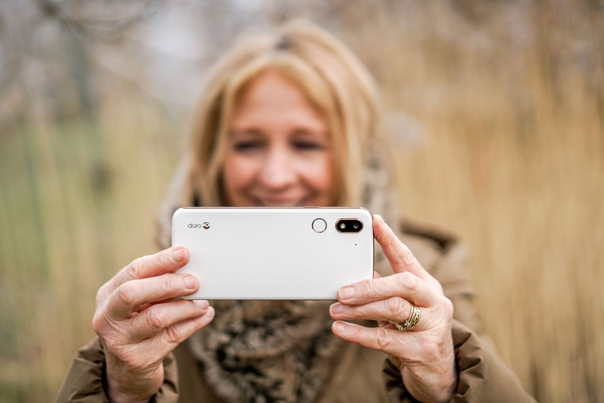 Apakah Anda mencari smartphone yang sempurna untuk nenek Anda? Lihatlah Doro 8080, langsung dari IFA 2019 (foto) 1
