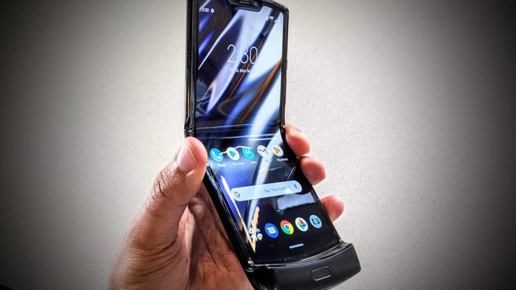 Smartphone fleksibel Motorola RAZR (2019) dilepas pada video 1
