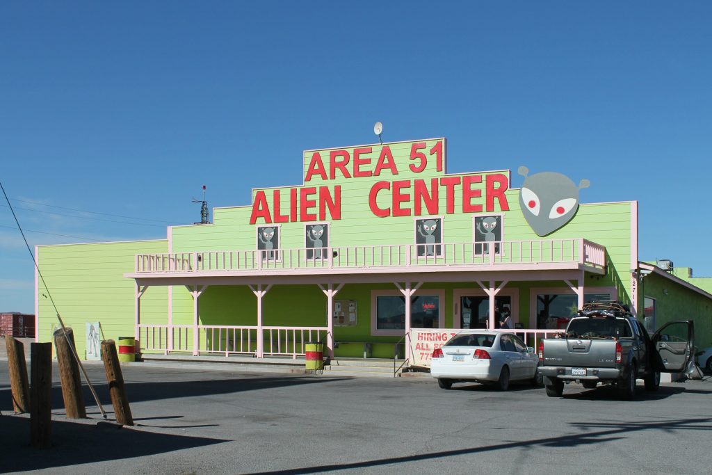 2 juta orang ingin pergi ke Area 51, tetapi Anda tidak seharusnya 1