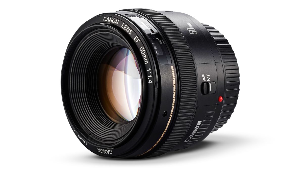 Canon EF 50mm f / 1.4 USM mengulas 1