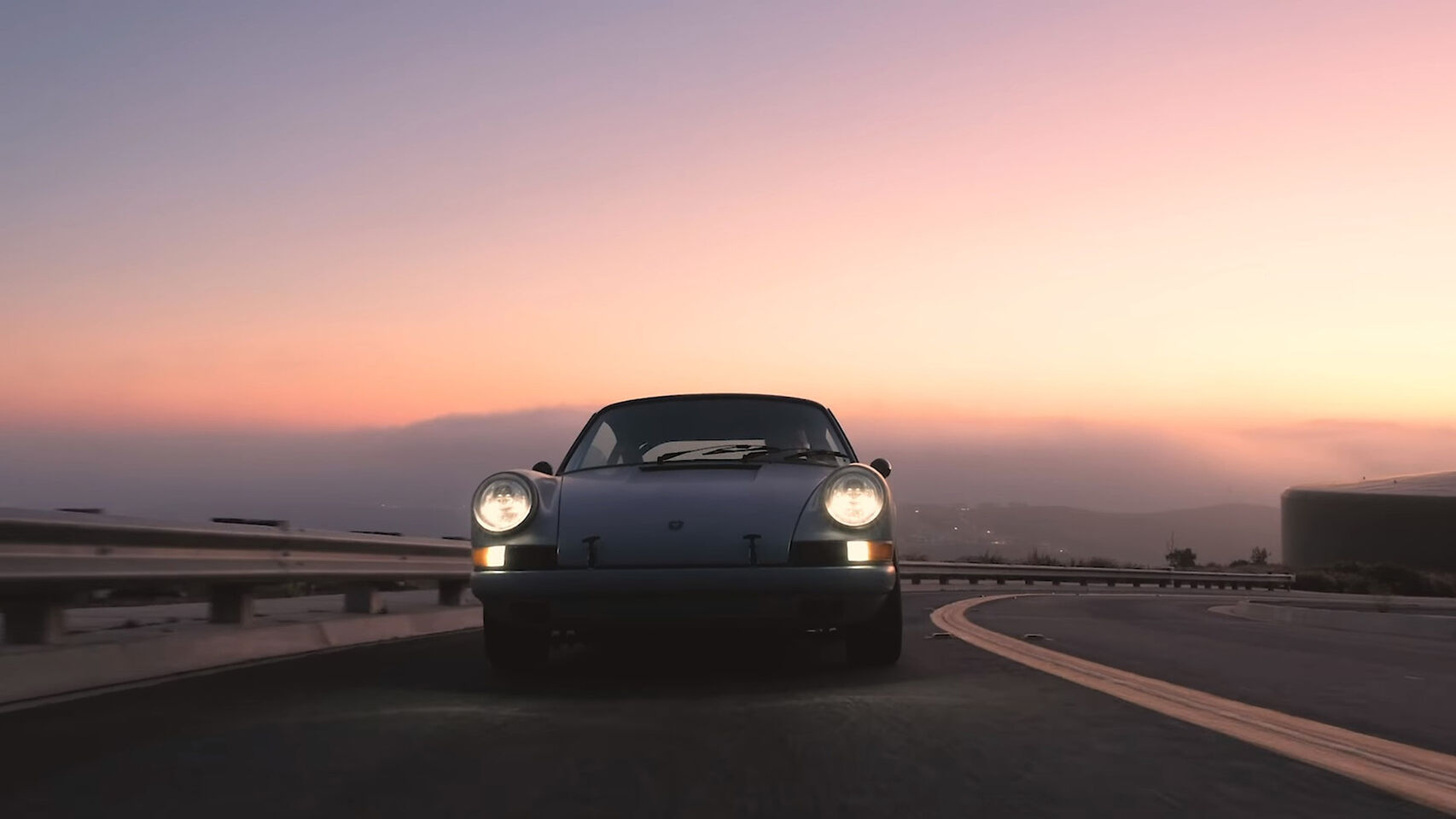 En återställd Porsche med själen från Tesla, din nya drömbil