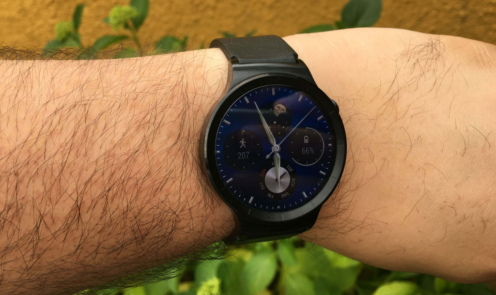 Tinjau Huawei Watch 1