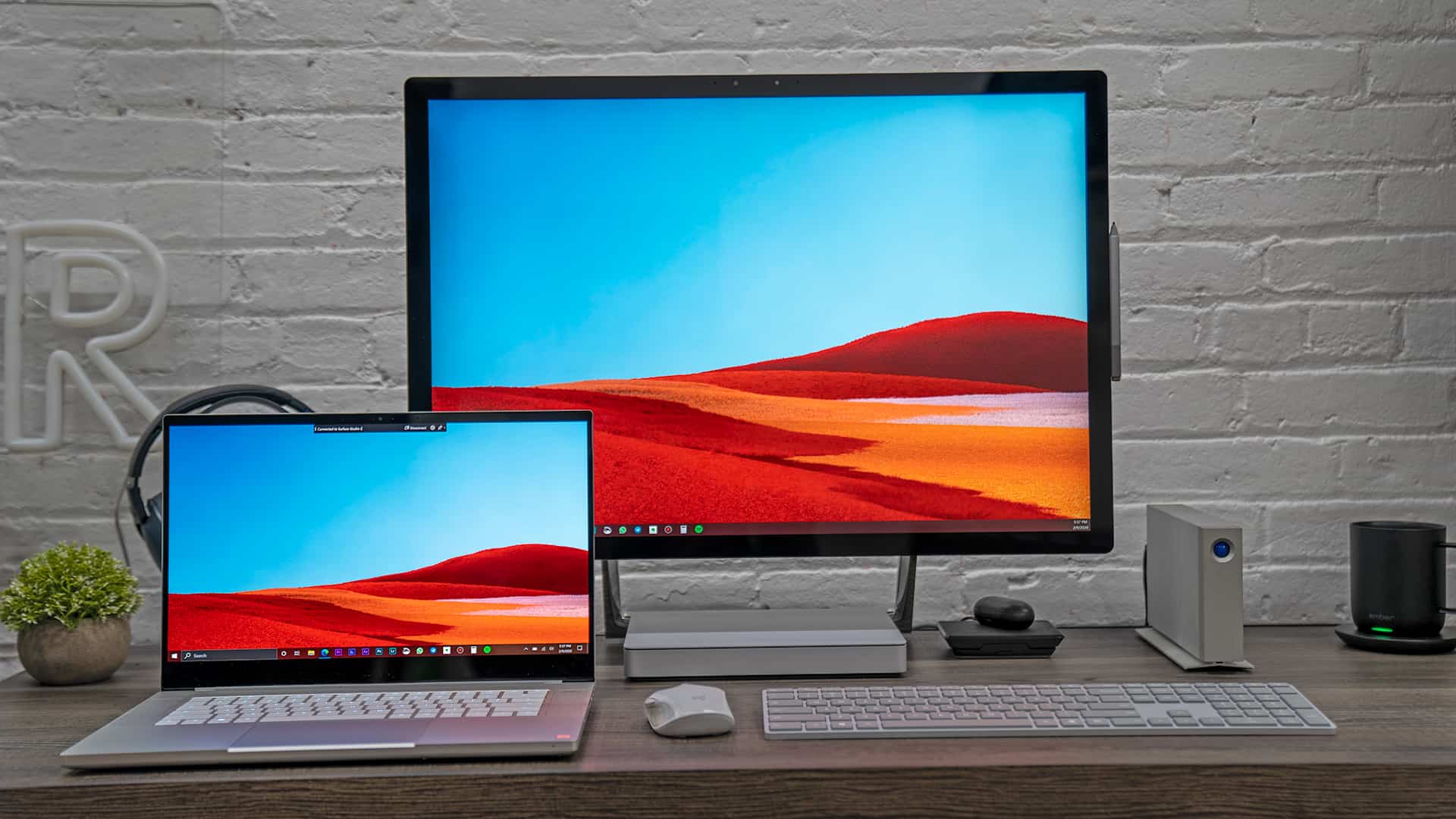 Hur du använder din Surface Studio som en bildskärm