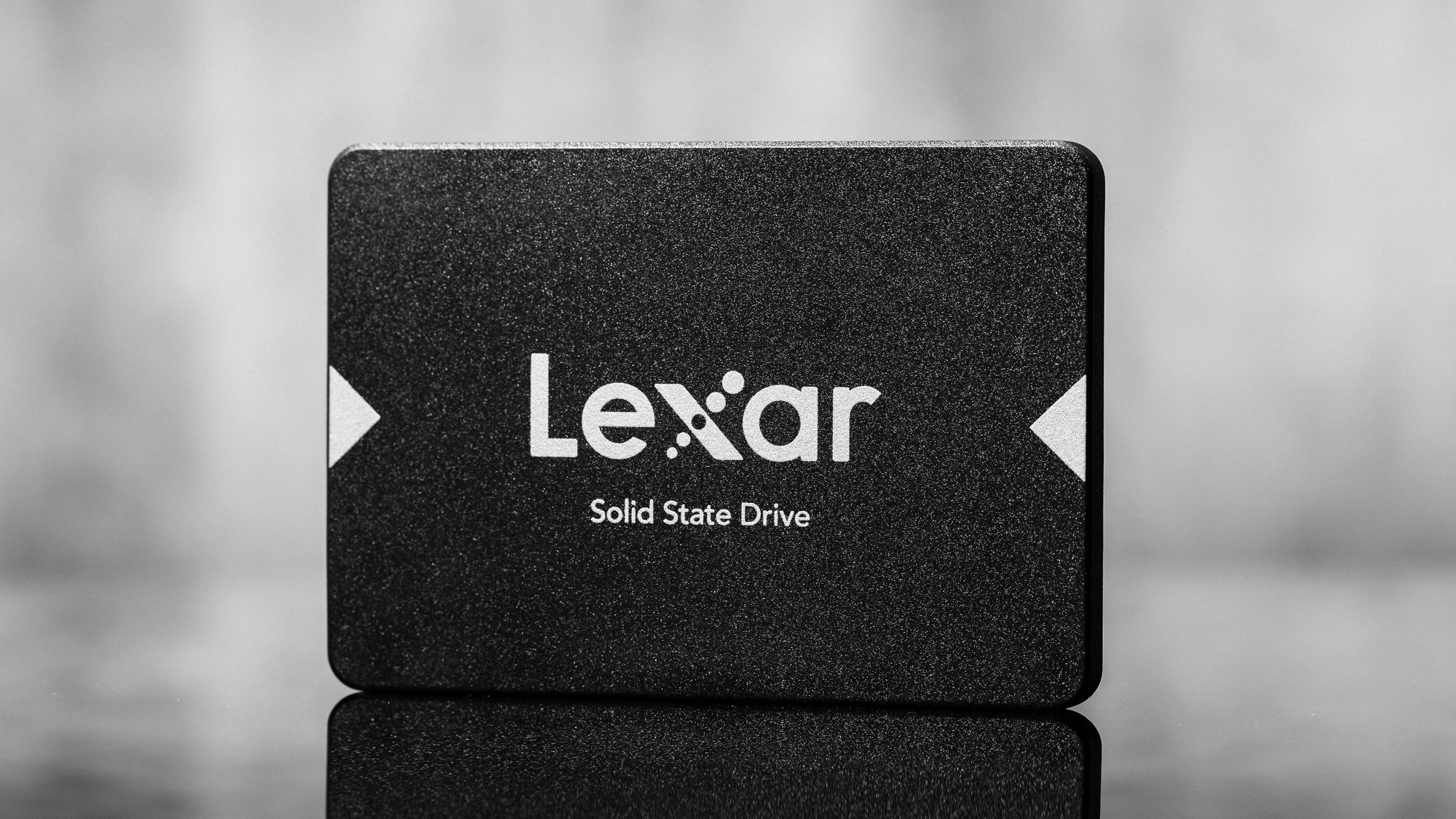 Lexar NS200 SATA SSD (Kredit: Tom Hardware)