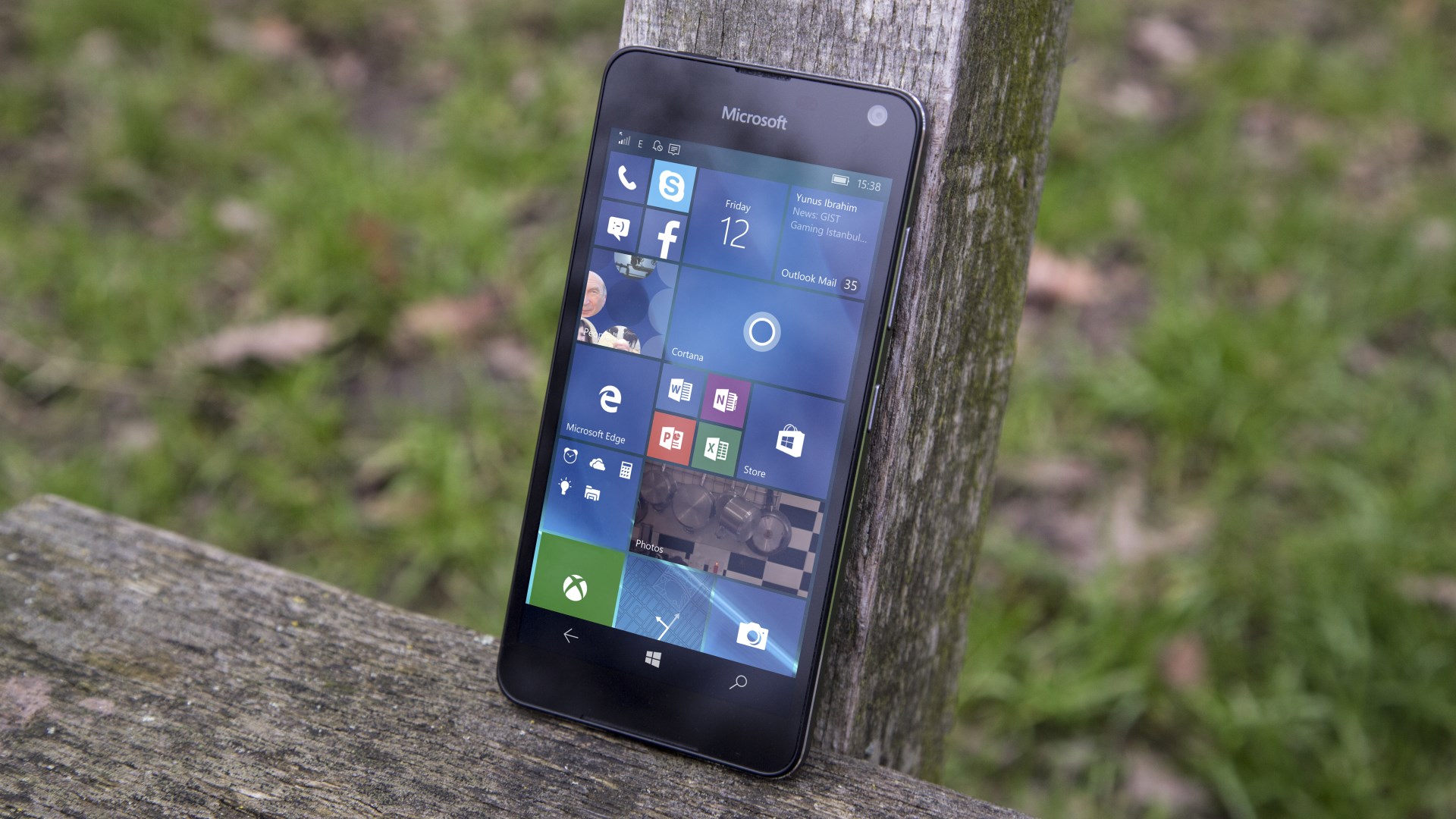 Microsoft Lumia 650 granskning: Fantastisk design, hemsk chipset