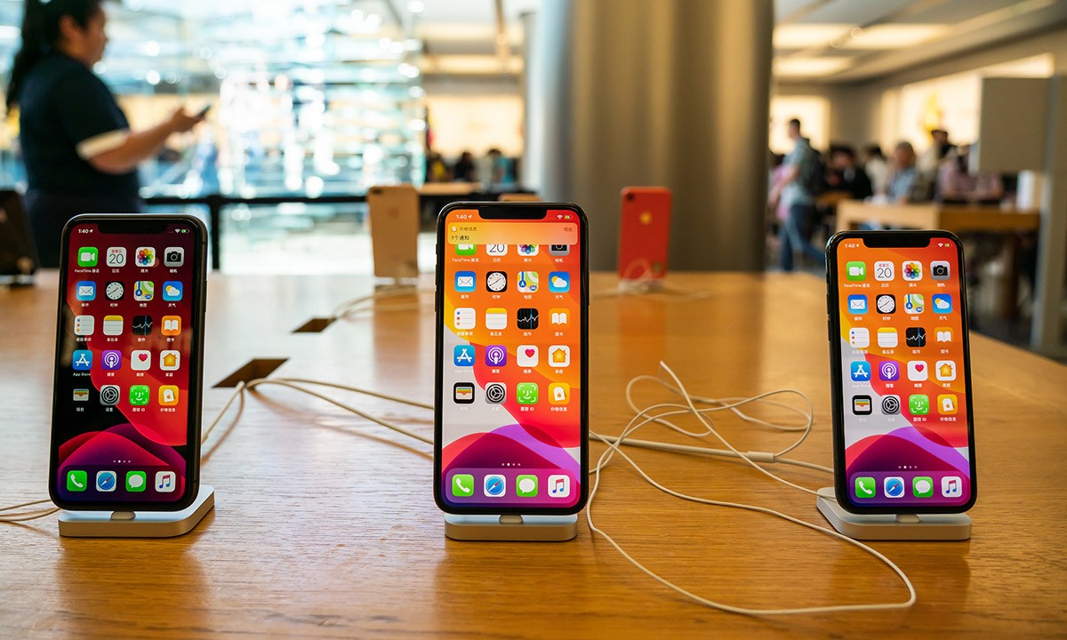Baru Apple Patent Mengungkapkan Desain iPhone Liar yang Dapat Dilipat 1