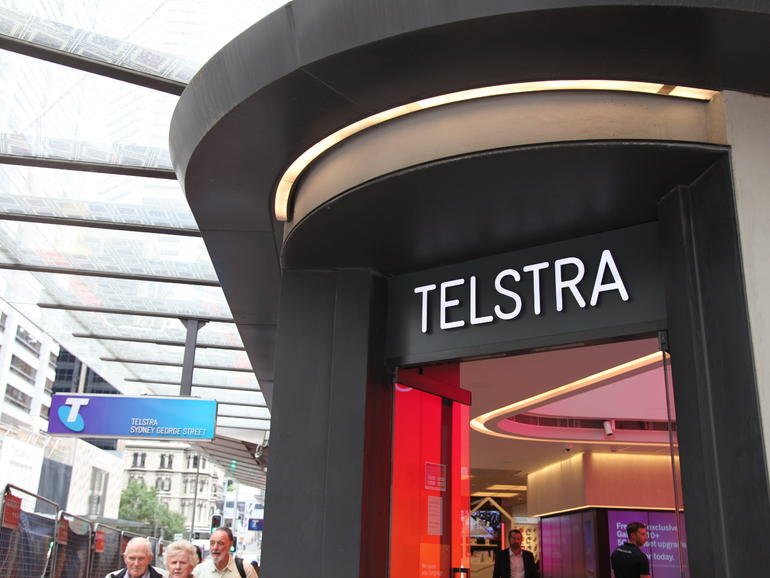 Telstra meningkatkan jaringan transmisi hingga minimum 100 Gbps 1