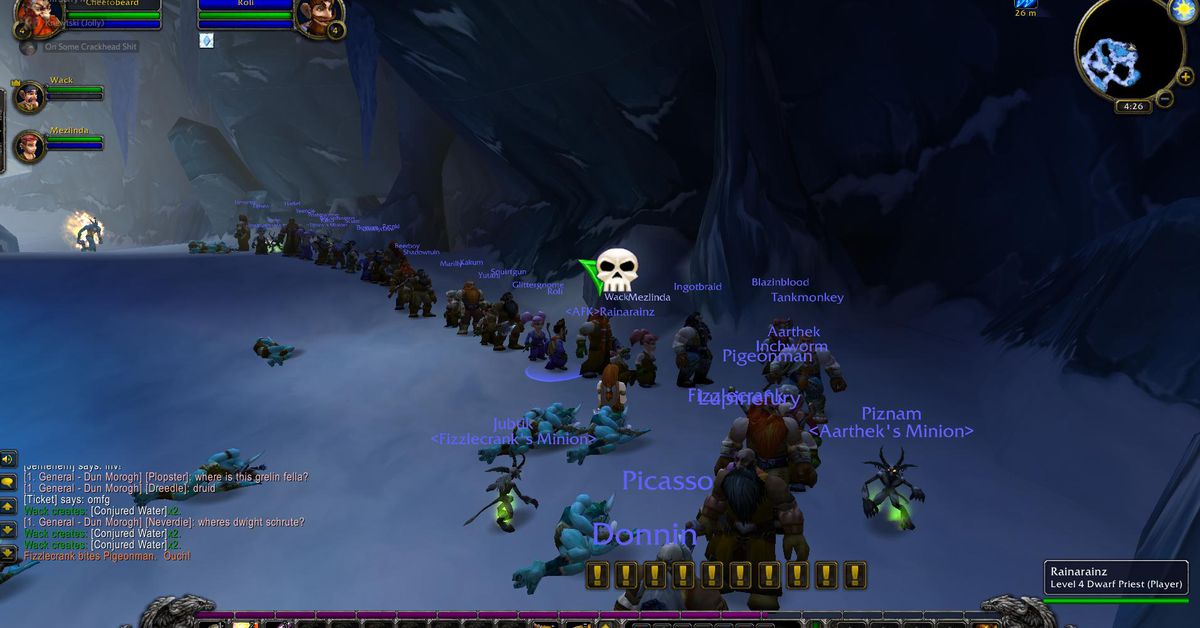 Penggemar World of Warcraft Classic berdiri dalam antrean untuk menyelesaikan tugas 1