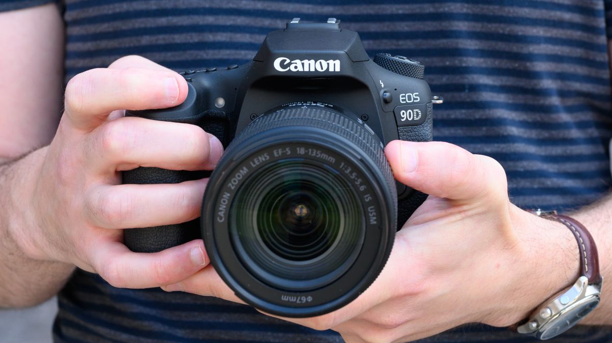 Canon EOS 90D: Penggemar DSLR 32MP hadir dengan video 4K dan ... 1