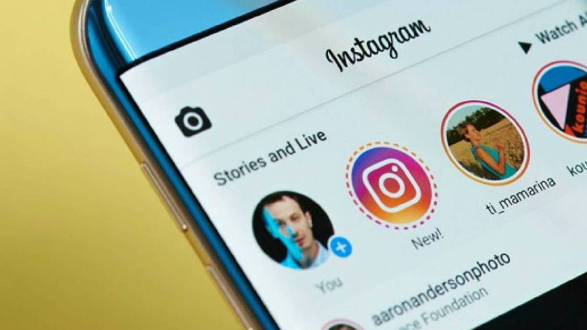 Instagram låter dig svara på berättelser med GIF 1