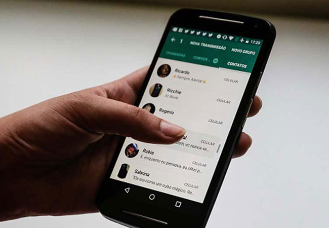 "Mode gelap" WhatsApp akan tiba pada bulan September untuk beberapa orang smartphones