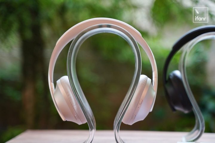 Pengalaman headphone peredam bising Bose 700: Pengurangan kebisingan dua arah terbaru telah meningkatkan kualitas suara 7