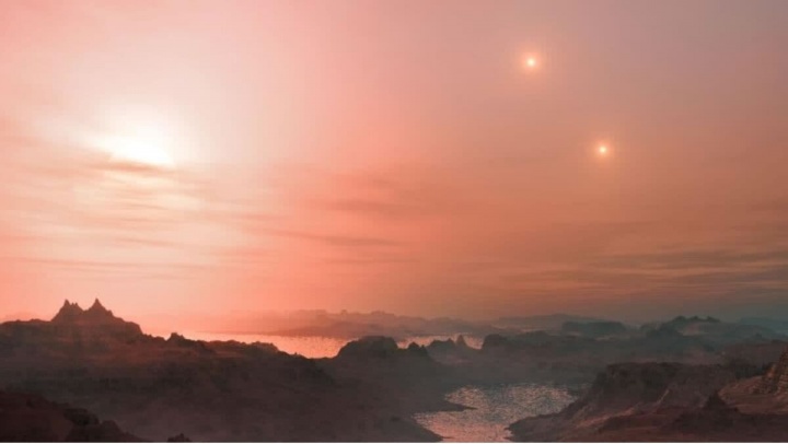 NASA upptäckte en konstig extrasolar planet med 3 röda solar nära solsystemet 2 