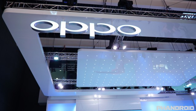Oppo shows off prototype smartphone with a ‘waterfall screen’