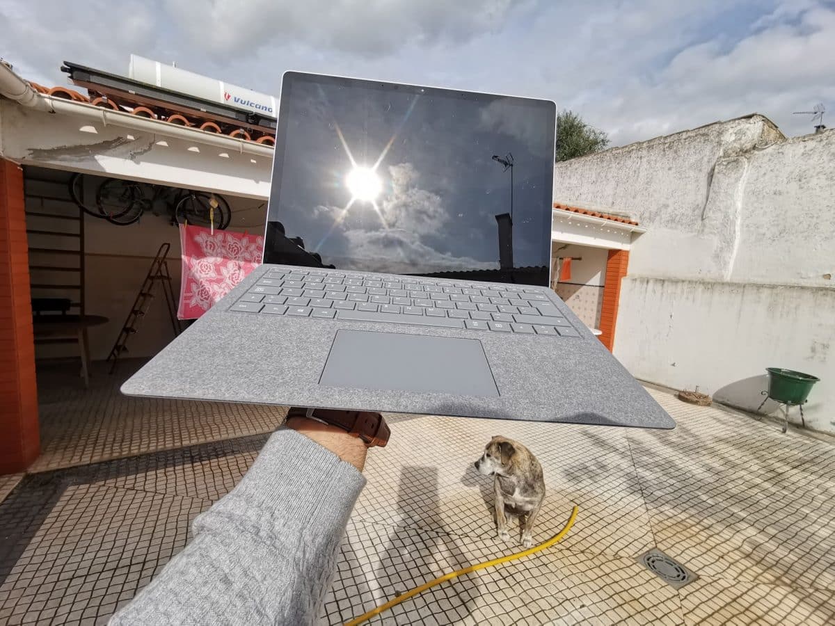 Microsoft Surface Laptop 2 "width =" 1200 "height =" 900