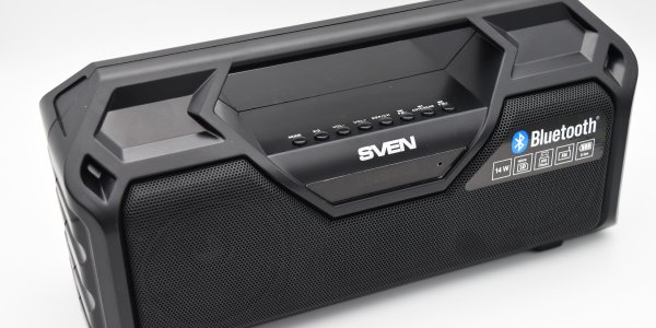 Sven PS-410: speaker Bluetooth brutal dengan radio FM bawaan