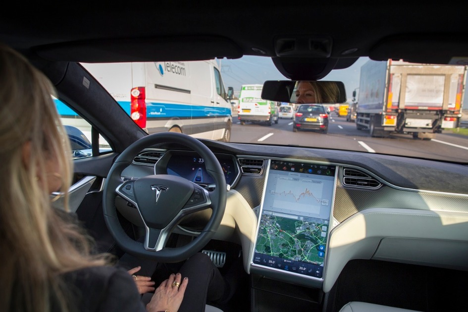 Tesla memiliki proyek rahasia yang akan membuat perbedaan dalam mengemudi sepenuhnya otonom