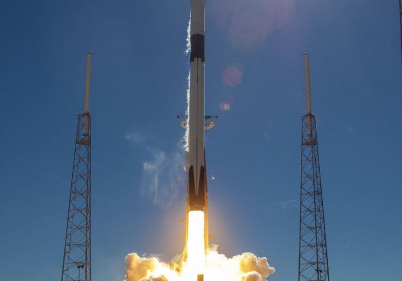 SpaceX mengumumkan program Falcon 9 'rideshare' untuk operator satelit kecil