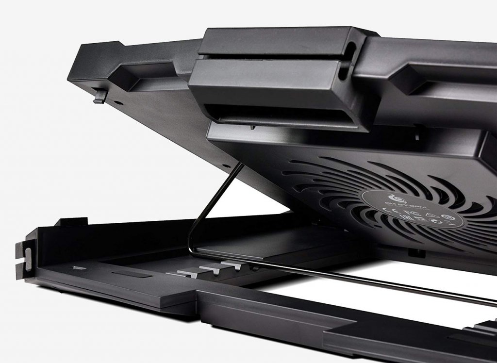 CM Storm SF-17 Gaming Laptop Cooling Stand Back 