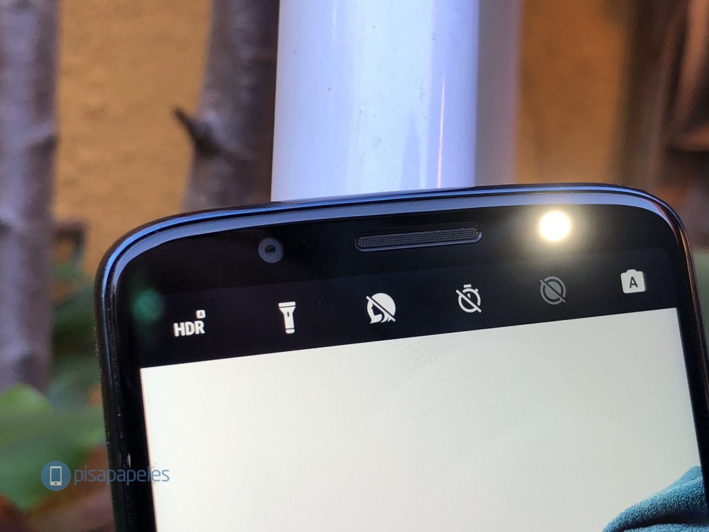 Granska Motorola Moto G6 Plus 3 