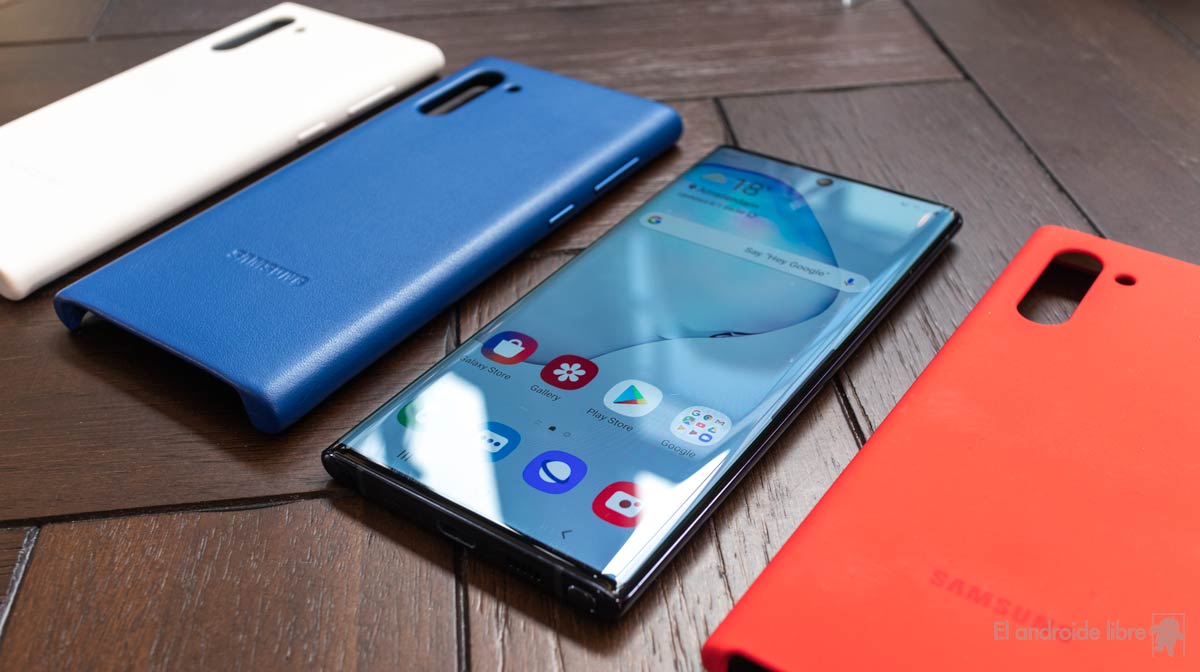 Kami menguji Samsung Galaxy Note 10: lebih kuat, kurang besar