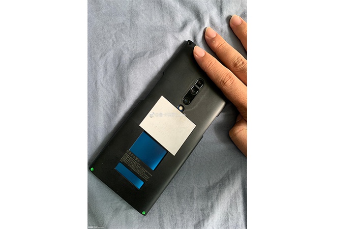 OnePlus 7t Pro filtreras tillbaka