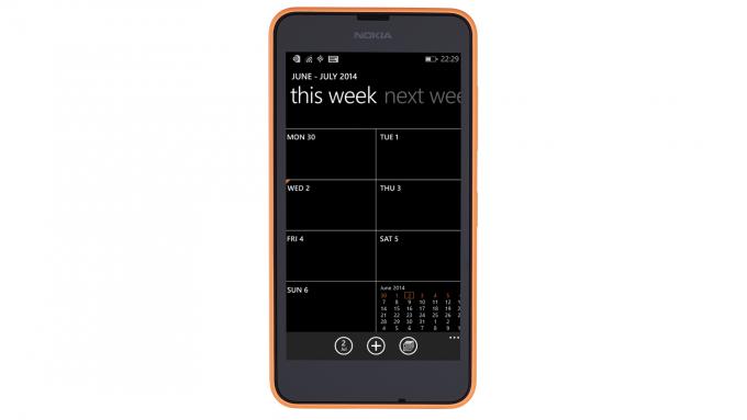 Nokia Lumia 630 berhadapan
