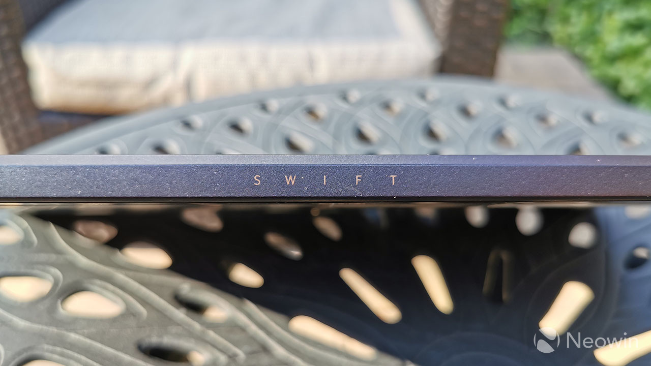Ulasan Acer Swift 7: Ini sangat ringan di bawah dua pound, tetapi ada kompromi 21