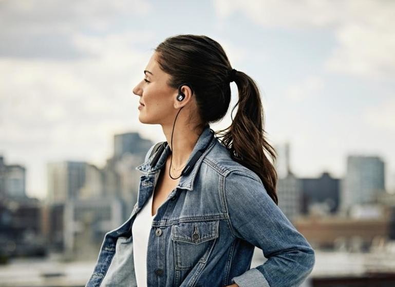Sennheiser menargetkan audiophiles paling banyak dengan headphone in-ear nirkabel IE 80S BT yang baru