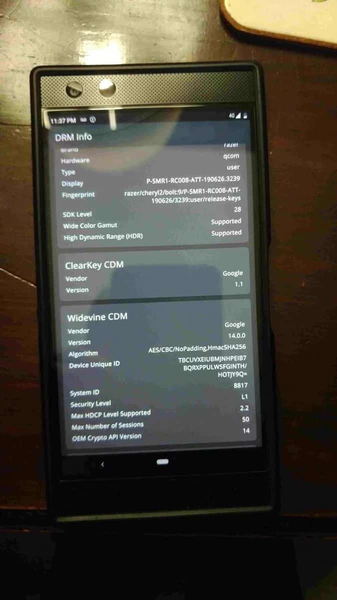 Prototipe versi baru Razer Phone 2 muncul online 4