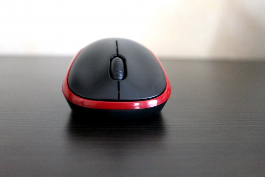 Logitech Wireless Mouse M185: tikus yang sempurna untuk bekerja 11
