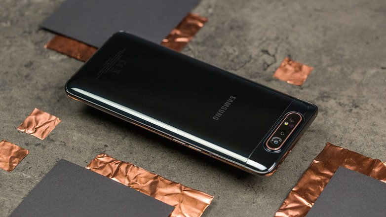 Samsung Galaxy A80 bakre hörn