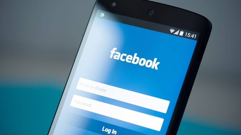 Facebook pelanggaran data 'tidak ada peringatan'