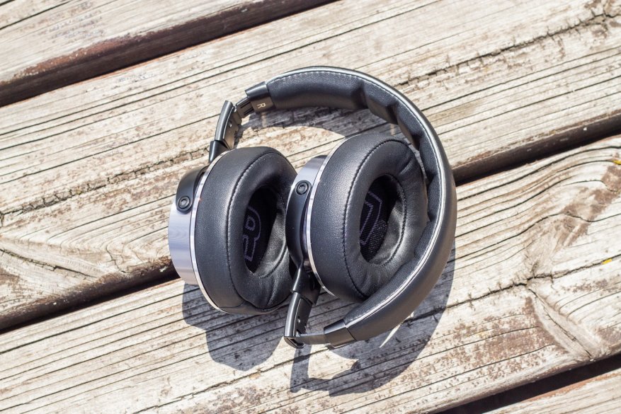 Tinjauan umum headphone 1More H1707 ukuran penuh: pecinta musik akan puas 16