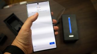 Samsung Galaxy Note 10 unboxing