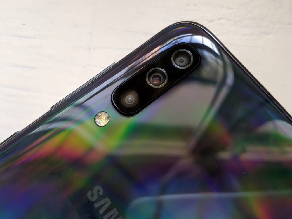 Samsung Galaxy A70, analisis dan pendapat