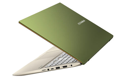 ASUS VivoBook S15 yang baru adalah notebook yang terjangkau dengan grafis NVIDIA diskrit