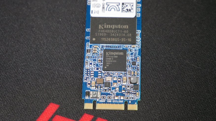 Ulasan tentang anggaran M.2 SSD Kingston A400 7