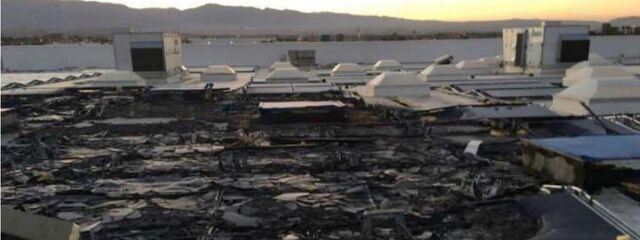 Panel surya Tesla terbakar dan tuntutan mulai berdatangan