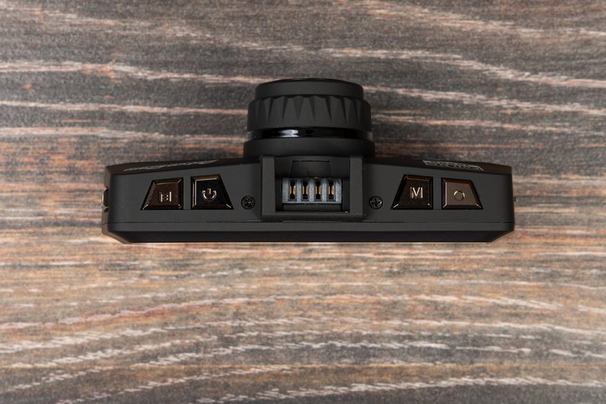 Ulasan AdvoCam-FD Black-II: perekam anggaran dengan kualitas video yang bagus 7