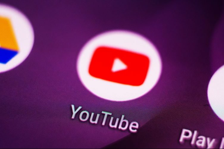 Cara Menonaktifkan Video Pemutaran Otomatis pada YouTubeLayar Beranda