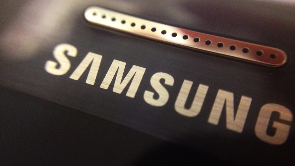 Itu akan menjadi Galaxy S10E, flagship termurah Samsung untuk tahun ini