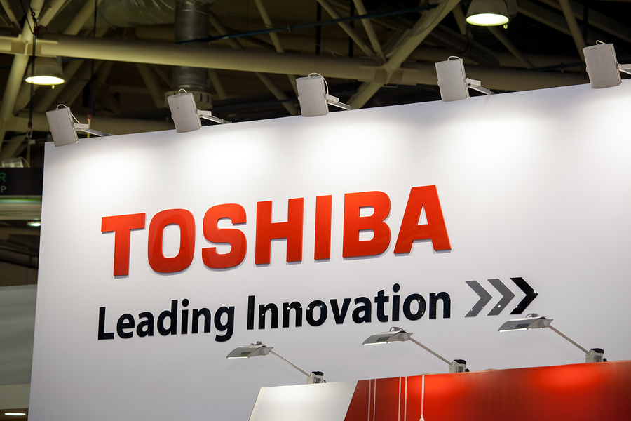 Masa depan Toshiba diragukan karena mengungkapkan kerugian $ 5 miliar