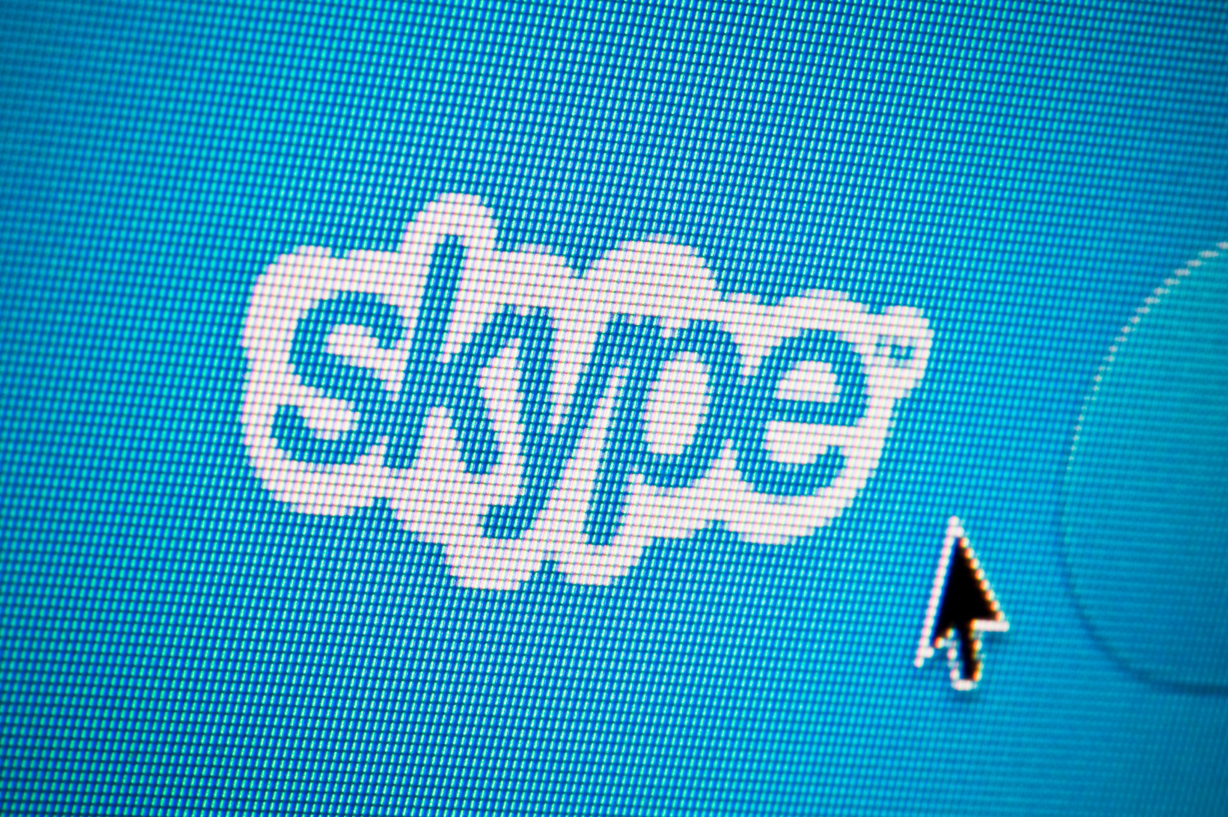  Masalahnya adalah beberapa orang berpikir Microsoft belum dengan jelas menyatakan bahwa mereka akan mendengarkan sebagian Skype percakapan