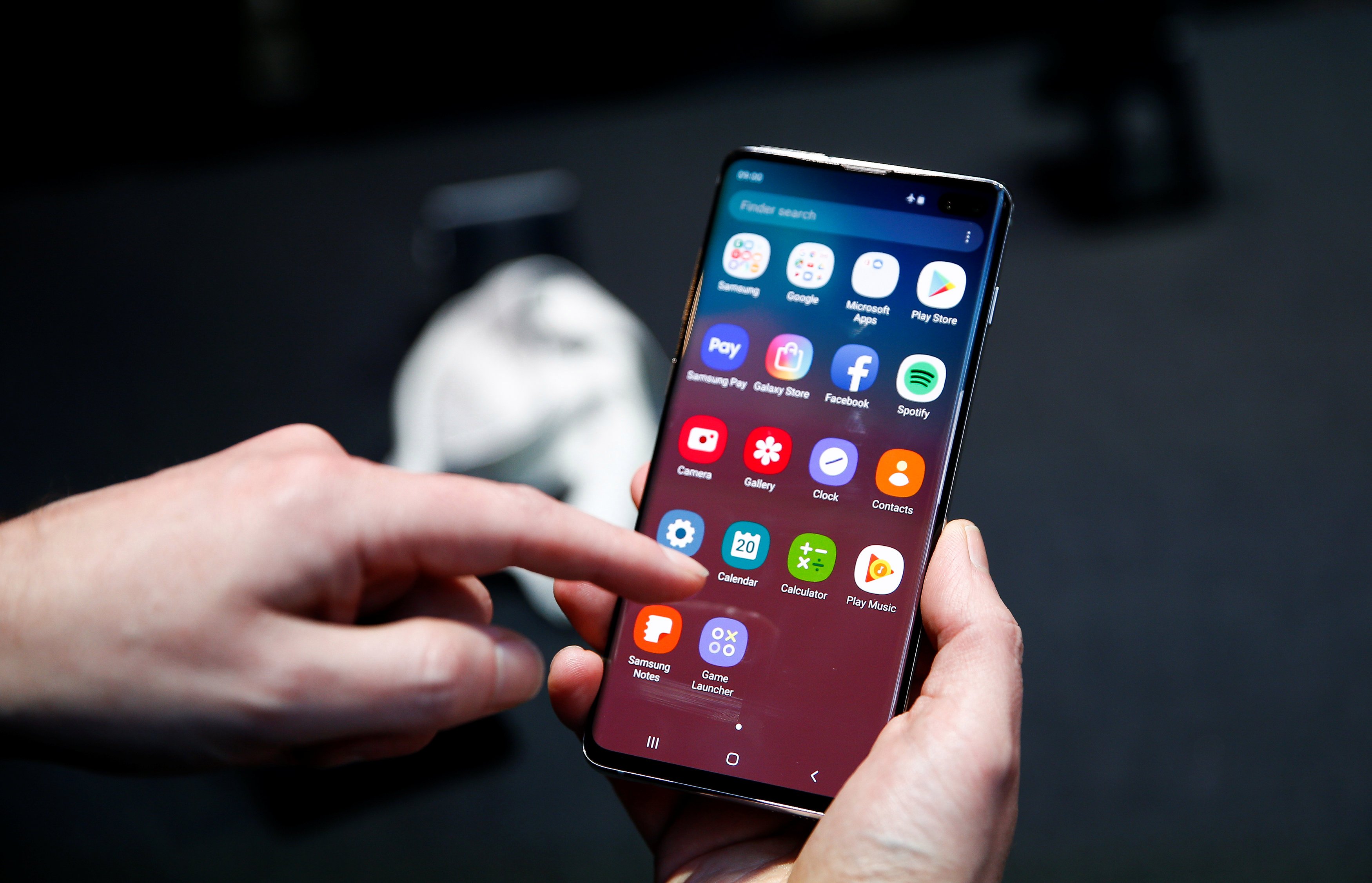  Samsung Galaxy S10 harus tersedia ditawarkan Black Friday 2019