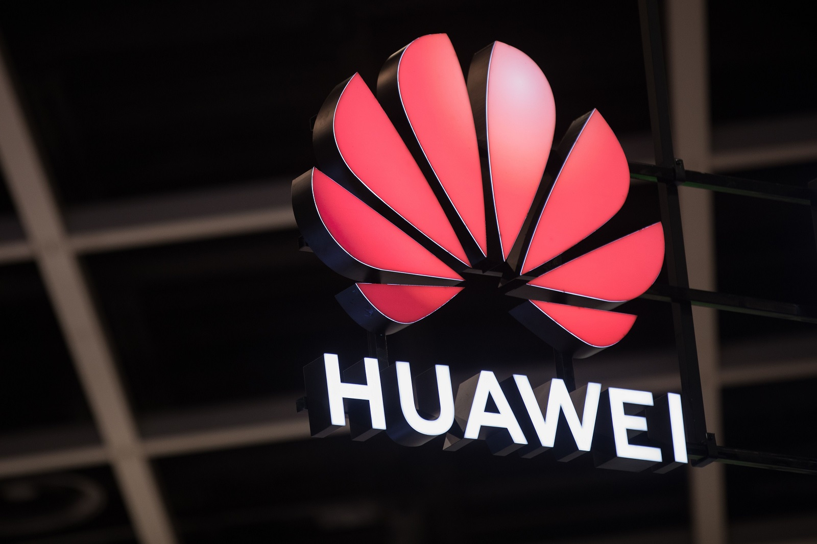 Rincian lebih lanjut tentang layar dan kamera Huawei Mate 30 terungkap