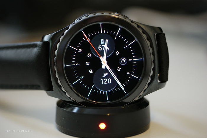 Samsung akan segera mengumumkan Galaxy Sport, jam tangan pintar baru Anda