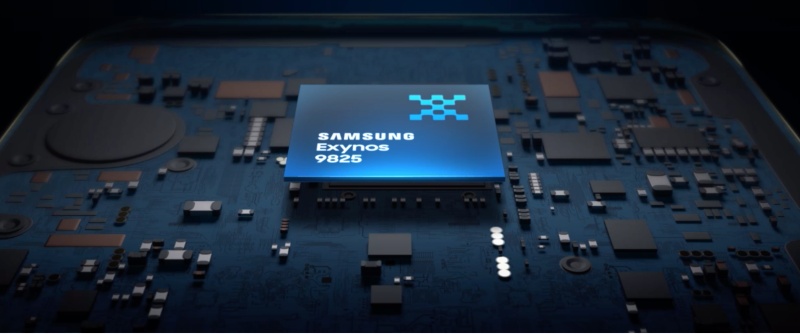 Chipset Samsung Exynos 9825.