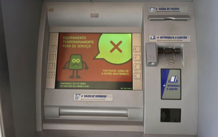 Skim Plus: Mendeteksi penipuan ATM menggunakan Android Anda
