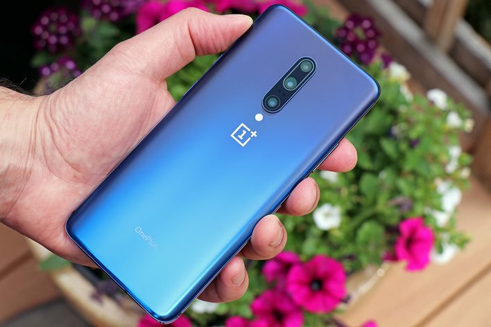 OnePlus 7 Pro back in hand